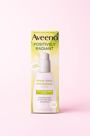 Positively Radiant Sheer Daily Face Moisturizer with SPF 30